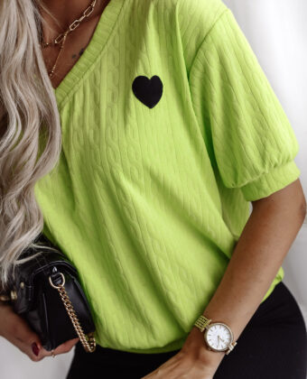 Limonkowy sweter damski z krótkim rękawem